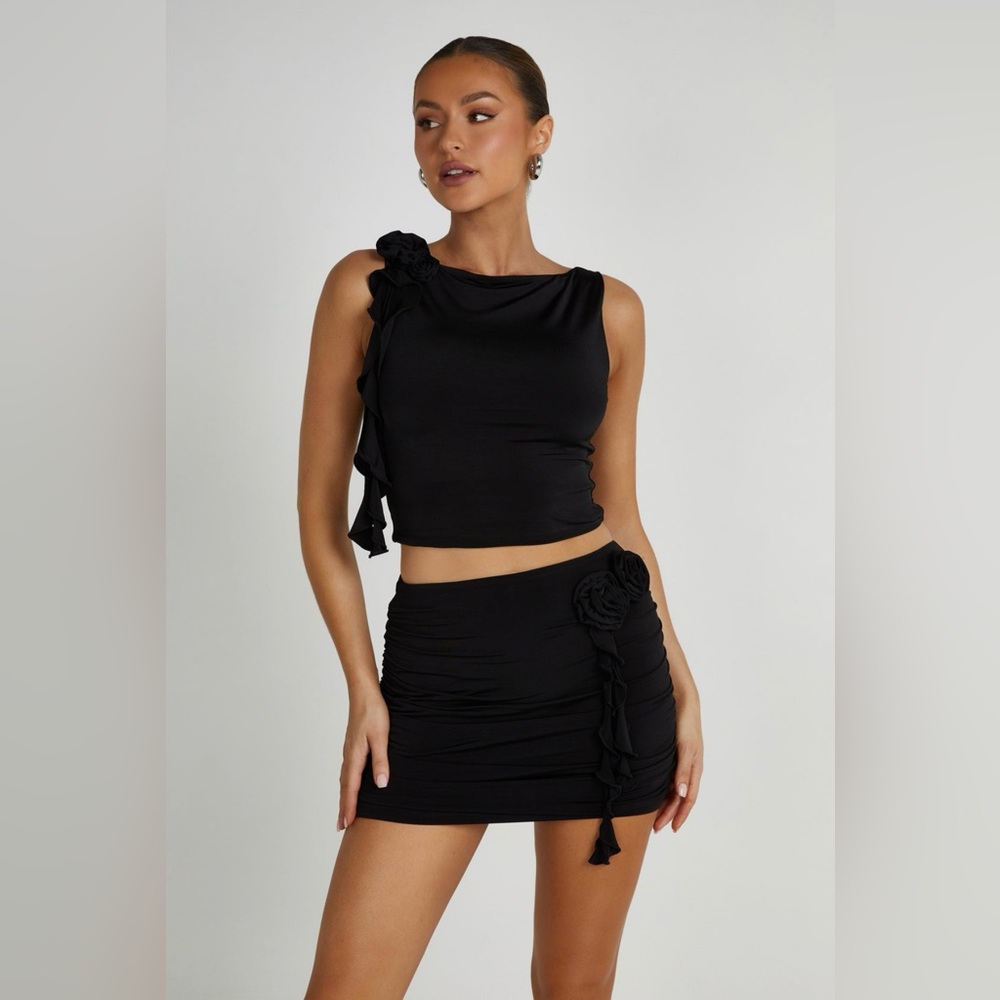 Meshki sleeveless rose top